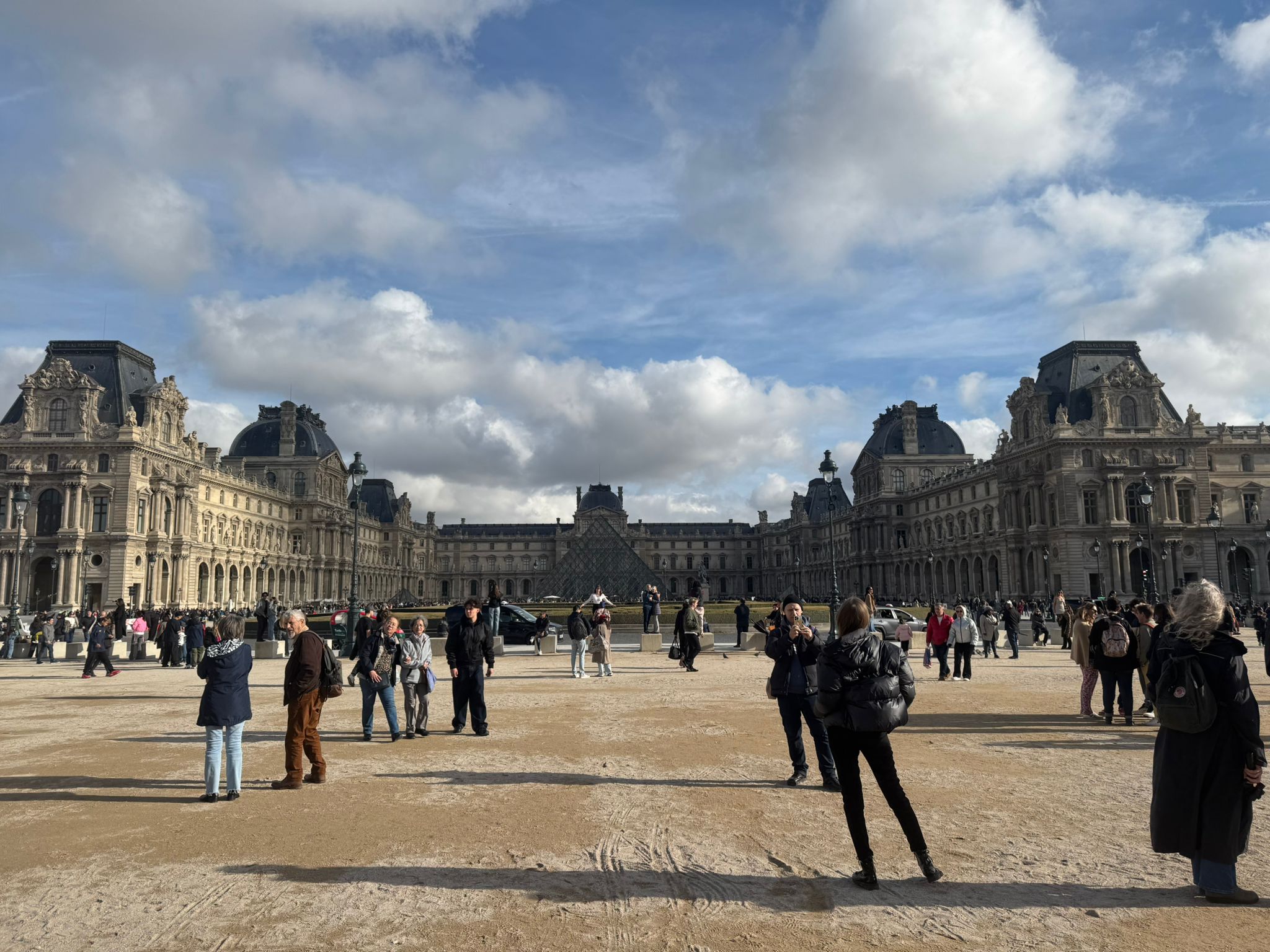 Des jeunes rennais en immersion au Louvre : l’art comme miroir du fait religieux